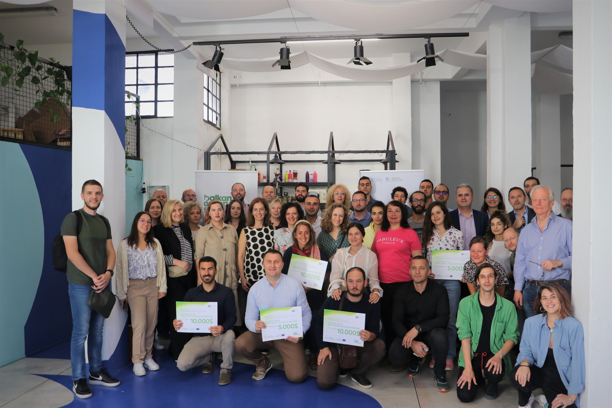 E ardhmja e të ushqyerit me proteina – biznesi i gjelbër maqedonas, u  shpërblye në një konkurs rajonal image
